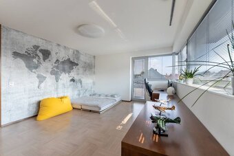 Luxusný 4iz RD v Trnave - nadčasový dizajn a perfektná lokal - 18