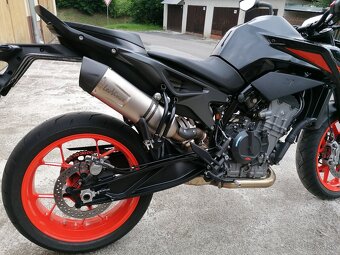KTM 790 Duke 2021 - 18