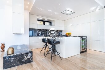UNIKÁTNY PENTHOUSE - HRBOVÁ RESIDENCE - 18