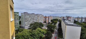 PREDAJ: Kompletne zrekonštruovaný 3-izbový byt v tichej čast - 18