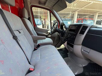 VOLKSWAGEN CRAFTER do 3,5t SKLÁPAČ HYDRAULICKÁ RUKA - 18