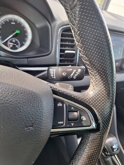 Škoda Karoq 2.0 TDI DSG Style 4x4, FULL LED, SR - 18