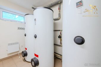 Na predaj ubytovací objekt v obci Koškovce – 26 izieb, parko - 18