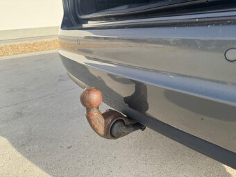 Volkswagen Sharan 2.0 TDI 4MOTION 7miest - 18