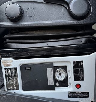 Predám MERCEDES BENZ SPRINTER 2.2 120kw 2018 - 18