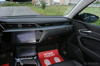 Audi E-tron 50 quattro - 18