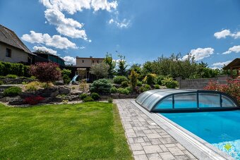 Rodinný dom s bazénom a garážou – Malá Lehôtka, Prievidza - 18