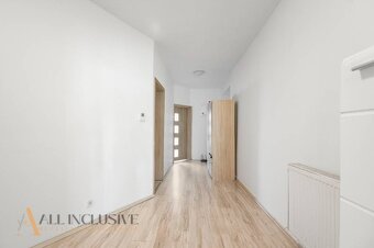 ALL INCLUSIVE l NA PREDAJ 4-IZBOVÝ RODINNÝ DOM, SELICE - 18