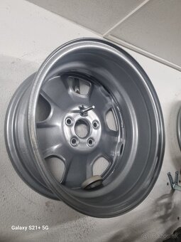 Subaru Forester 2.0 GL - 18
