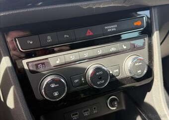 Seat Ateca 2,0 4X4 XCELLENCE TAŽNÉ LED nafta manuál 110 kw - 18
