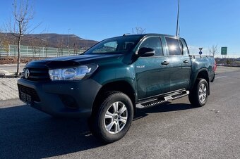 TOYOTA HILUX DC 2.4 I D-4D Live - NA PREDAJ / NA SPLATKY - 18