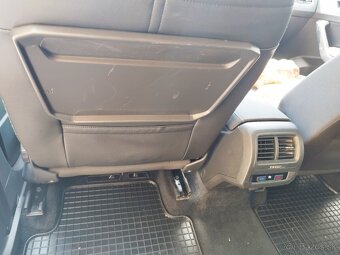 VW TOURAN 2.0 TDI 110kw - 18