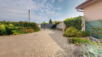 Na predaj priestranný rodinný dom v Slovenskej Novej Vsi - 18