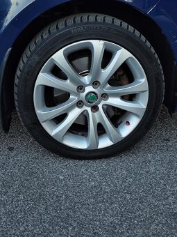 Škoda Superb 2.0 TDI 125kw - 18