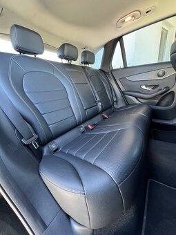 Mercedes-Benz GLC SUV 200 d 4MATIC A/T - 18