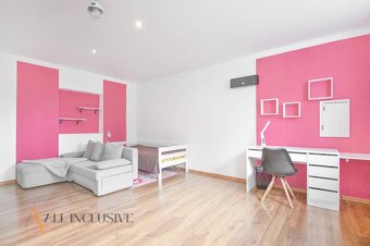 ALL INCLUSIVE | NA PREDAJ 4-IZBOVÝ RD NA 16-ÁROVOM POZEMKU,  - 18