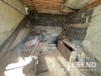 RD Nesvady, pekný pozemok 862 m2, pri stanici - TOP lokalita - 18