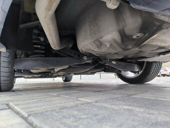 Škoda Octavia Combi TDI DSG 2012 Elegance - 18