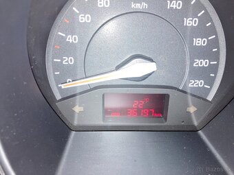 KIA RIO - 18