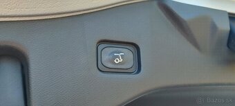 Ford Mondeo Combi 2.0 TDCi EcoBlue Titanium A/T Odpočet DPH: - 18
