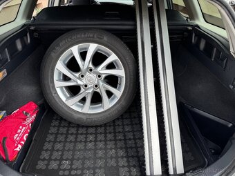 Toyota Auris combi 1.6 97kW, 2017, SK auto,100000km - 18