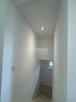 Ponúkame na predaj novostavbu v Ťapešove - 18