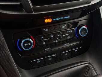 Ford Tourneo Connect 1.5 TDCi 88 Trend - 18