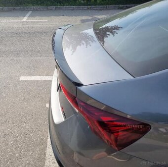 SKODA OCTAVIA 4 IV spoiler kridlo lipko na kufor - 18