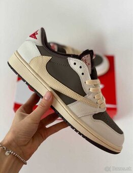 Tenisky Jordan - 18