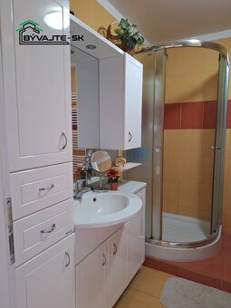 Štvorizbový byt v širšom centre mesta Prievidza. - 18