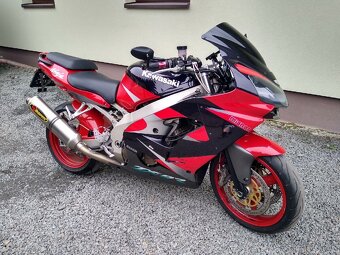 Kawasaki zx9r - 18