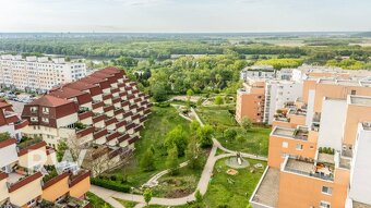REZERVOVANÉ - VEĽKORYSÝ 2 izb. s takmer až 14 m2 TERASOU - 18