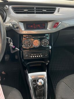 Citroën C3 1.6 e-HDi (Exclusive, Panoramatická strecha) - 18
