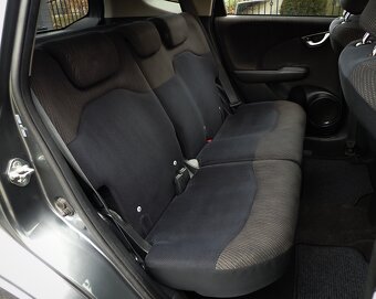 HONDA JAZZ 1.4 i-VTEC benzin 2012 - 4 valec , STK, ŠPZ - - 18