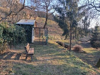 POZEMOK S CHATKOU - 931 m2 - ČERMEĽSKÁ CESTA - 18