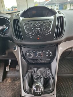 Ford Kuga 2.0 TDCI 4x4 110 kw - 18