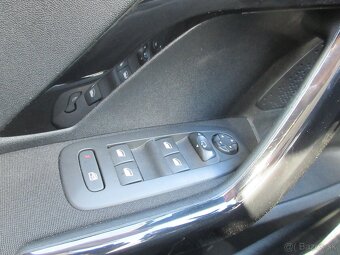 Peugeot 208 1.2 PureTech Style - 18