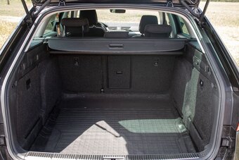 Škoda Superb Combi 2.0 TDI SCR Ambition DSG - 18