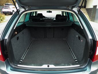 ŠKODA SUPERB COMBI 1.8 TSI 118kW  ELEGANCE - XENON NAVI - 18