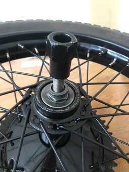 KOLA NA STARÝ MOTOCYKL ARIEL 500 PO RENOVACI - 18