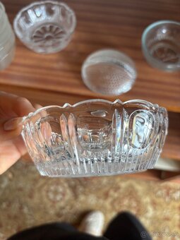 Sklenene pohare rozne - 18