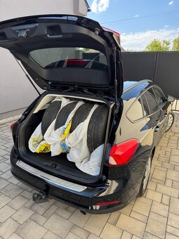 FORD FOCUS 1,5 ECOBLUE, NAFTA, MANUÁL, 9/2019, 123 059 KM - 18
