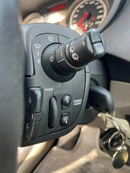Renault Clio Grandtour 1.2 benzín, 2009, 55 kW, 179071 km - 18