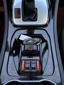 Ford S-Max 2.0 TDCi DPF 163k Titanium X A/T - 18