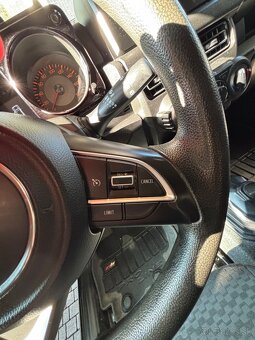 Suzuki Jimny 2019 - 18