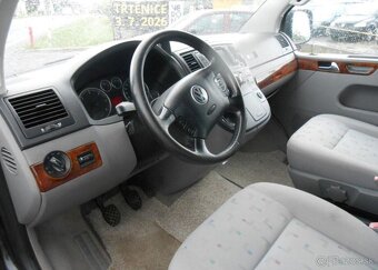 Volkswagen Multivan 2,5 96 kw 7 Míst Serviska nafta - 18
