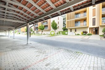 Exkluzívny 3i byt s lódžiou a 2 parkovacími miestami - 18