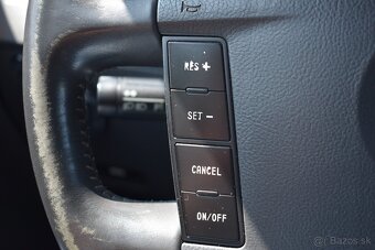 Volkswagen Touareg 3.2i+LPG 4x4 A/T - 18