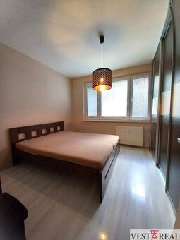 Rezervované: 3 izbový byt s balkónom Trnava- Nerudova - 18