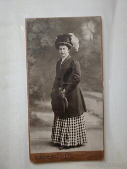 Kabinetky 19.storočie - 18